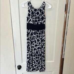 Jessica Howard Classy Dark Blue White Dress Midi High Neckline Sleeveless